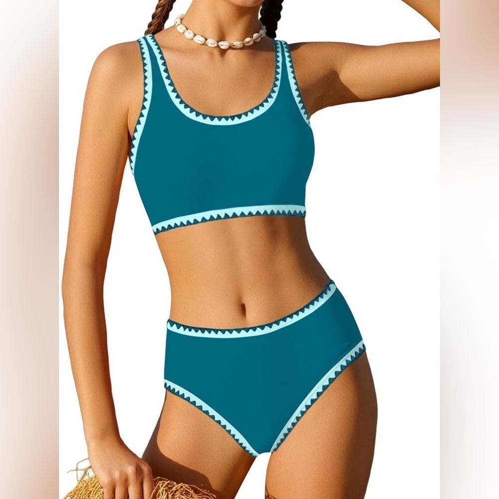 NEWGirls  Bikini 2 Piece Bathing Suit Color Contrast Trim Swimwear Size 13-14